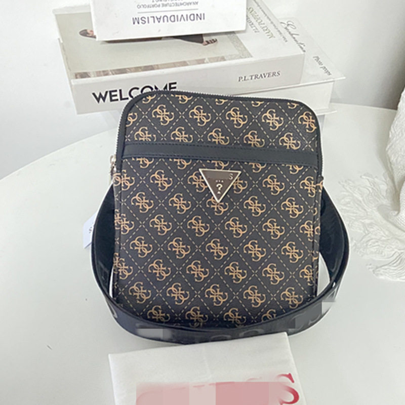 プリントブラウン