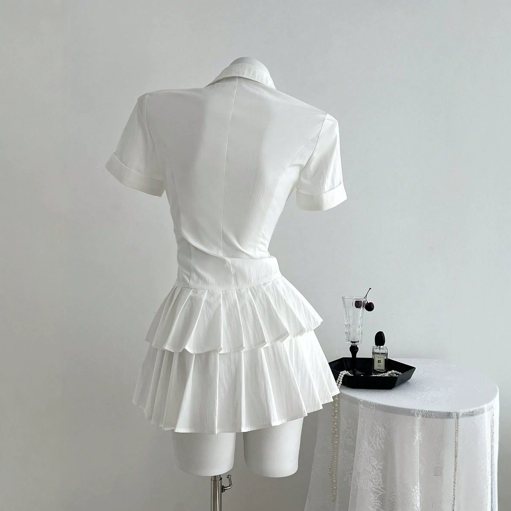 Casual Pleated Dress Summer Style Versatile Design Lightweight Fabric Womens Fashion Ready to Ship