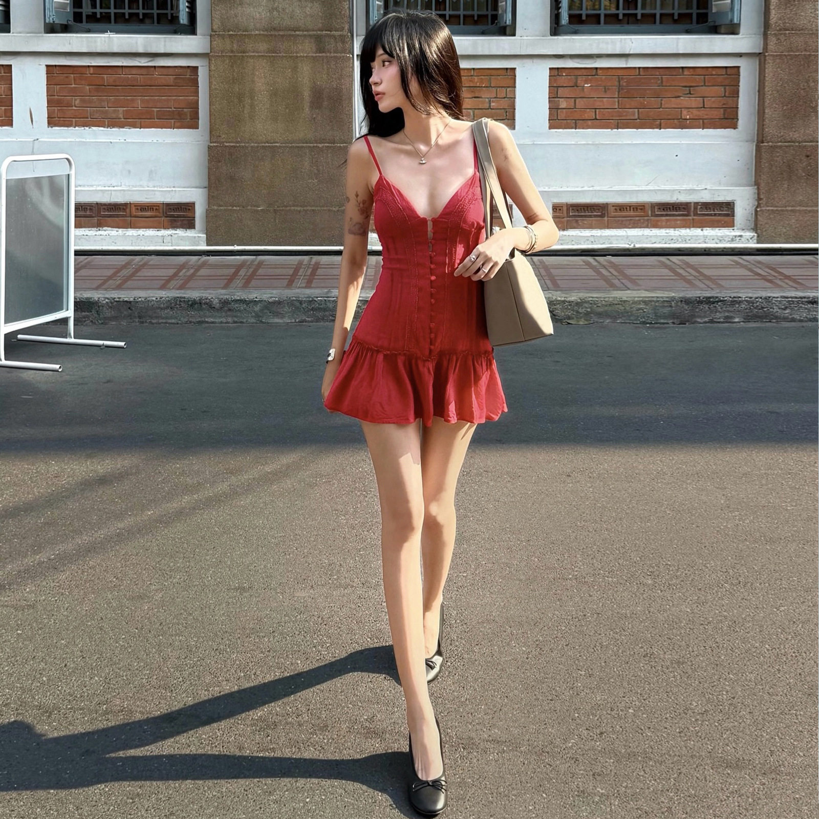 Womens Spring Dress French Sweetheart Style Solid Color Waist Defined Sleeveless Wholesale Available