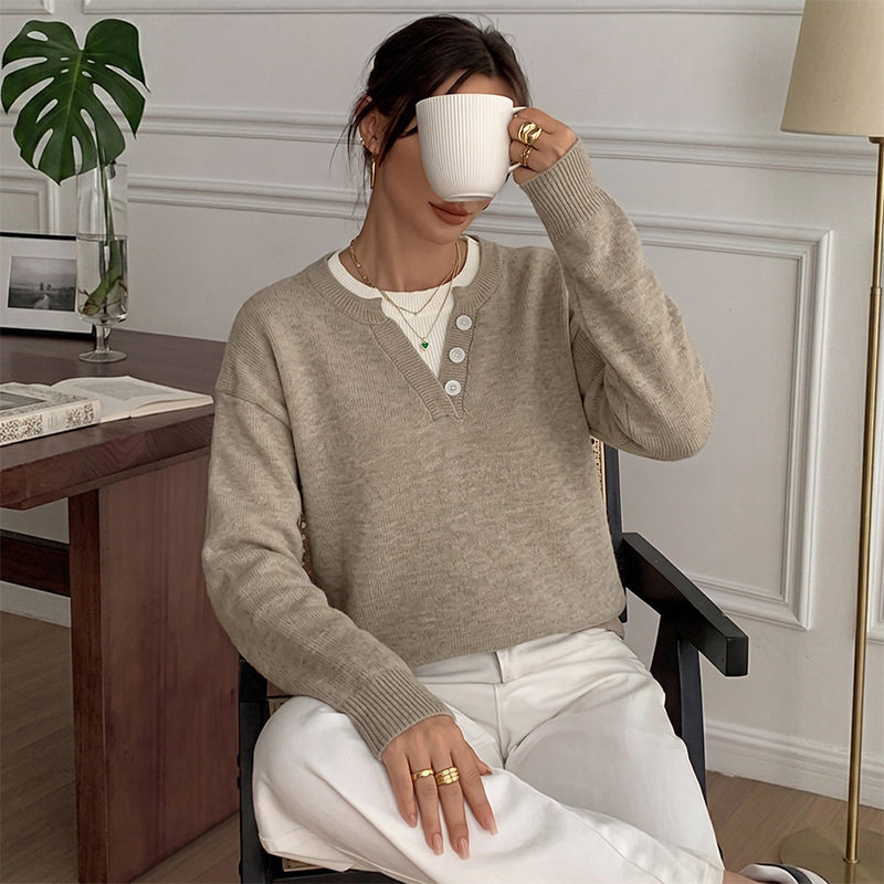 Knit Sweater Simple Korean Style Half Button Design Lightweight Fabric Casual Wear for Women OEM Available