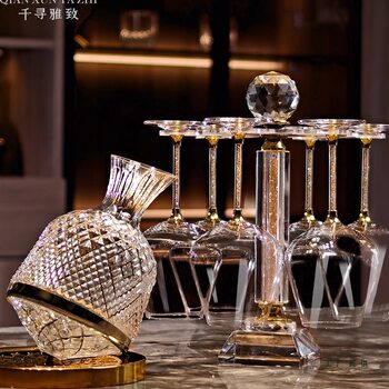 Red Wine Glass, Household Wine Set, High-End Light Luxury, High-End Gold Diamond Burgundy Set, Rotating Grape Ornaments for Gift Giving