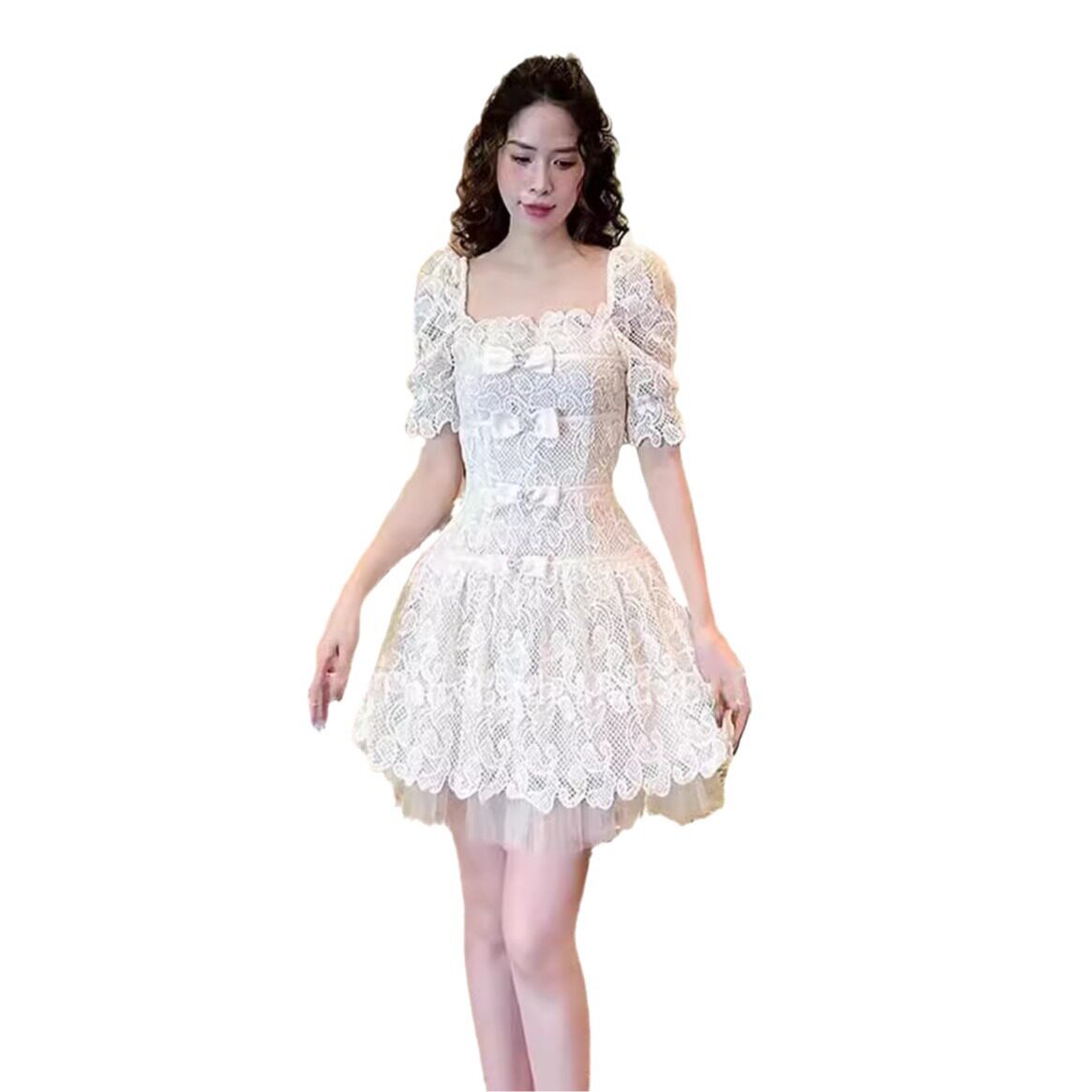 Đầm maxi nữ thắt eo cổ vuông ren hoa tay ngắn — Trắng