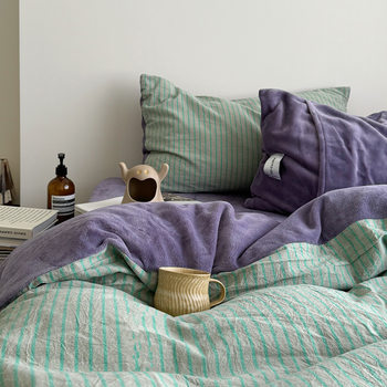 Winter Skin-Friendly Warm Cotton Duvet Cover Milk Velvet Four-Piece Set Pure Cotton Fleece Simple Striped Thickened Bed Sheet