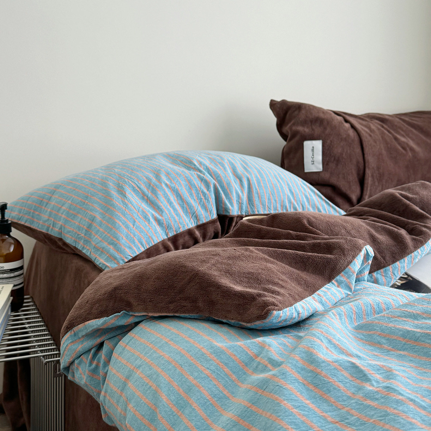 Autumn and Winter Ab Version Cotton Milk Velvet Bed Four-Piece Set Coral Velvet Thickeneded Bed Bed Sheets Quilt Cover Student Dormitory Three-Piece Set