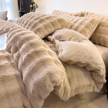 Winter Light Luxury Imitation Rabbit Velvet Four-Piece Set Milk Velvet Double-Sided Velvet Bed Thickeneded Fleece-Lined Bed Sheetss and Quilt Covers 2025 New Style