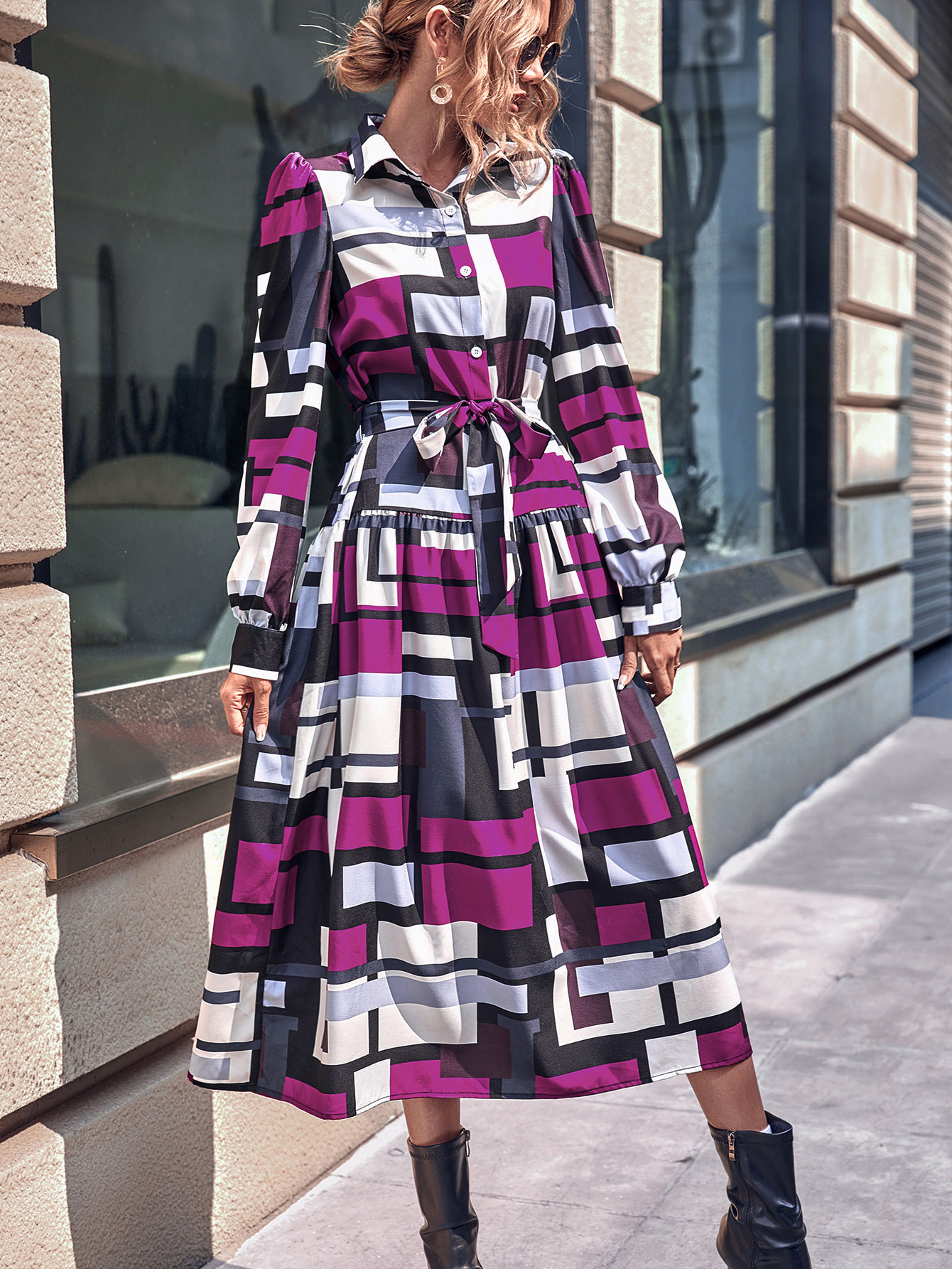 Elegant Long Sleeve Dress Chic Design Comfortable Fabric Versatile Style Perfect for Parties or Formal Events