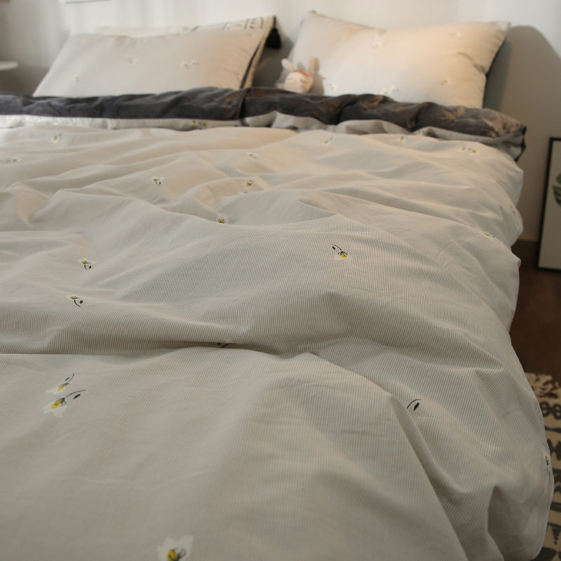 Autumn and winter bedding milk fleece coral fleece Crystal fleece bed sheet three-piece set cotton cotton and fleece quilt cover bed four-piece set