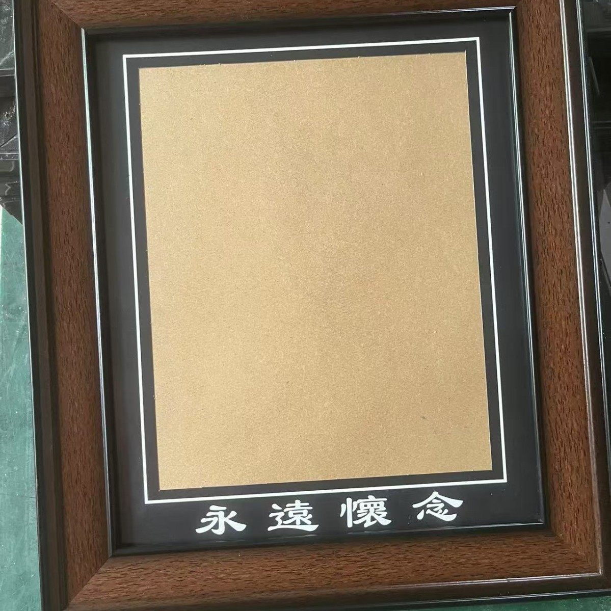 Redwood color ps foam old man photo frame wall A4A316 inch 12 inch picture frame wood table