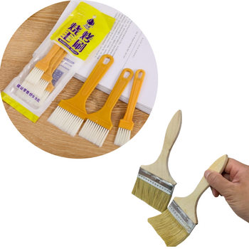 Direct Sales from the Manufacturer: Barbecue Oil Brush with Yellow Handle, Bristle Brush for Family Gatherings, Barbecue Brush Wholesale, Two-Yuan Store Supply