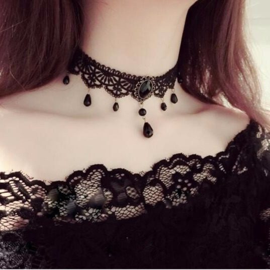 Cross-Border Accessories Female Palace Gothic Sexy Choker Lace Necklace Choker Clavicle Chain Flower Lace Neck Strap