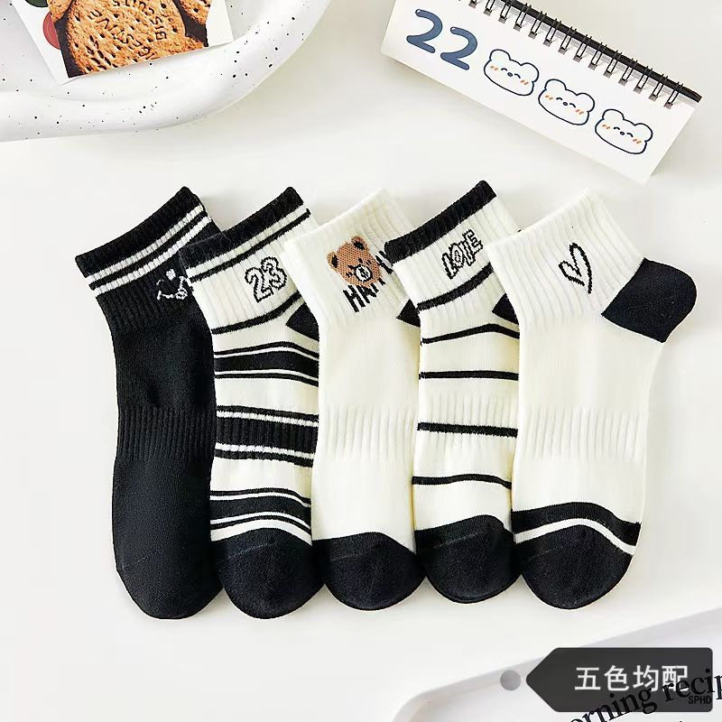 白色袜子女春夏季薄款ins潮纯色卡通学生运动短筒袜诸暨袜子批发