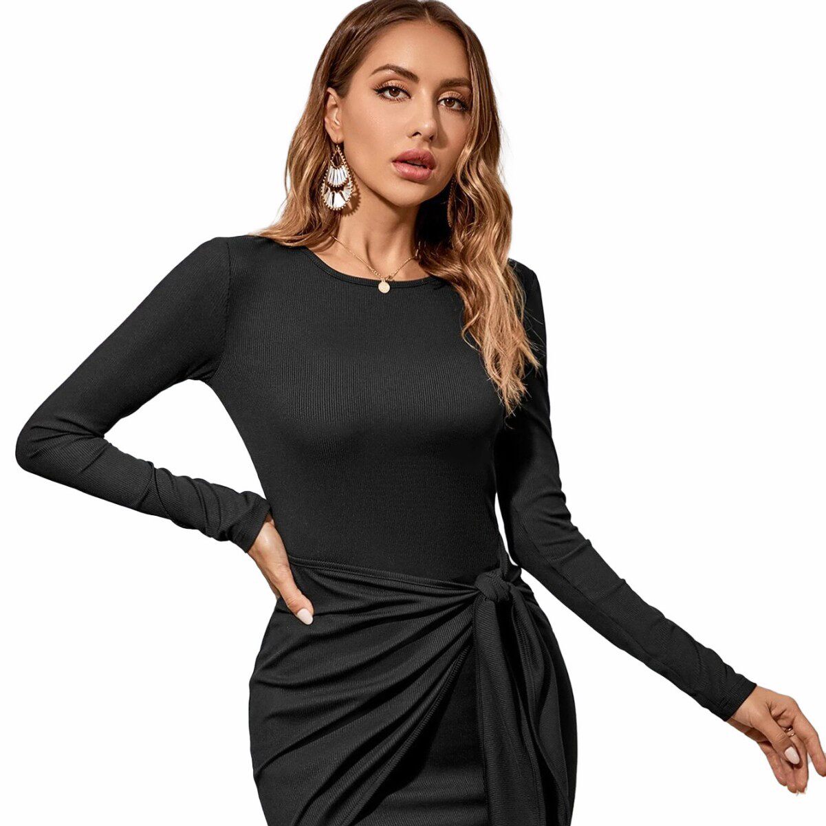 Slim Fit Long Sleeve Bodycon Dress Elegant Design Tie Detail Comfortable Fabric Perfect for Parties and Events