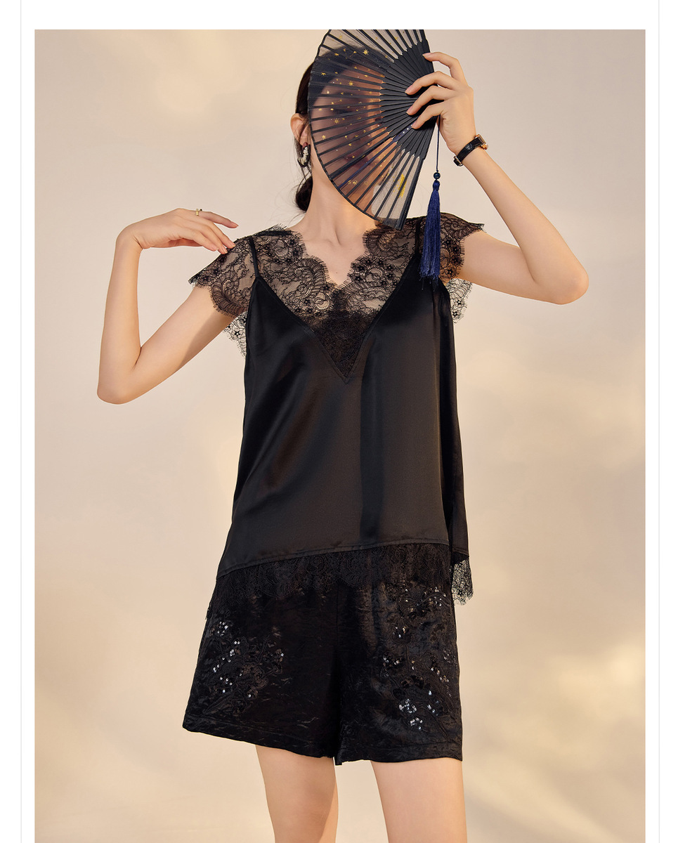 Áo hai dây nữ ren gợi cảm lưng trần dáng dài — Đen Obsidian (Tóc 7 ngày), Màu đen Obsidian (phát hành cùng ngày), Màu trắng ngà (giao hàng trong 7 ngày), Màu trắng ngà (tóc cùng ngày)