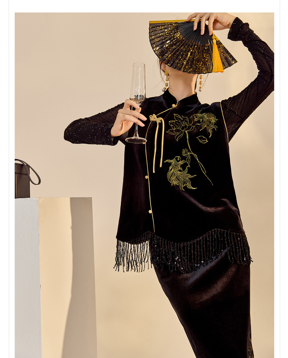 Set áo vest thêu thủ công kèm chân váy dài nữ — Áo vest thêu (giao hàng trong 7 ngày), Áo vest thêu (giao hàng trong ngày), Váy thêu (giao hàng trong 7 ngày), Váy thêu (giao hàng trong ngày)