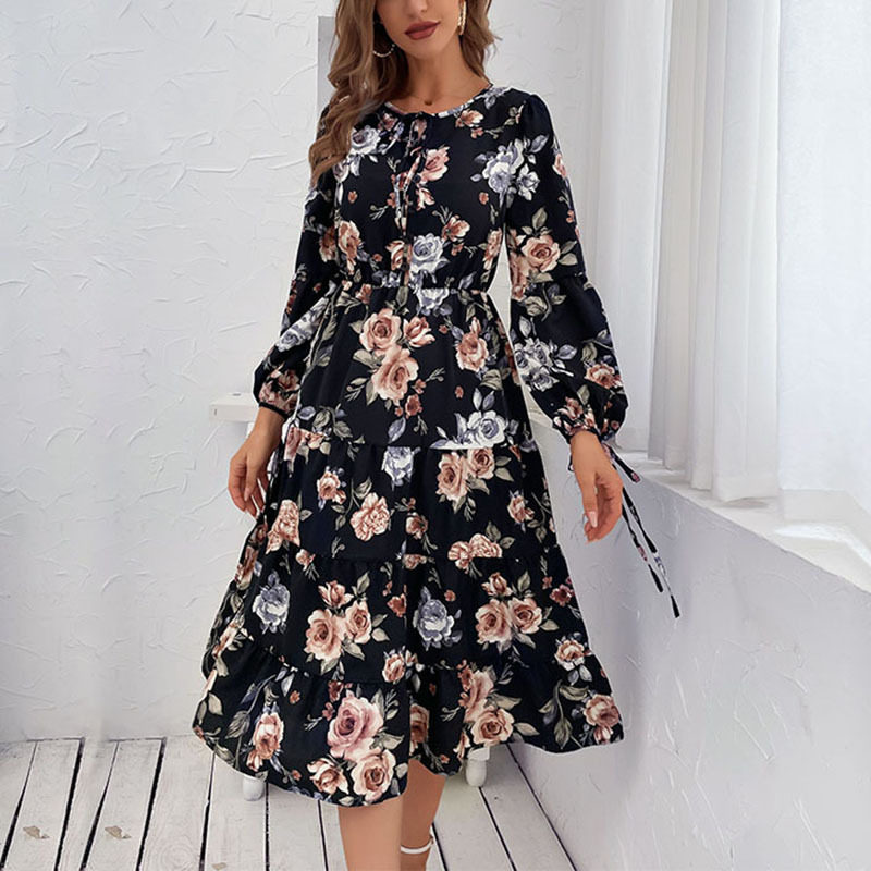 Vintage Floral Long Sleeve Dress Elegant Design Comfortable Fabric Perfect for Spring and Summer Wholesale Available