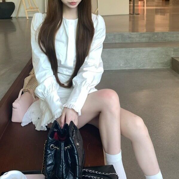 法式白色衬衫连衣裙裙子女夏季2026新款巨好看包臀短裙半身裙套装