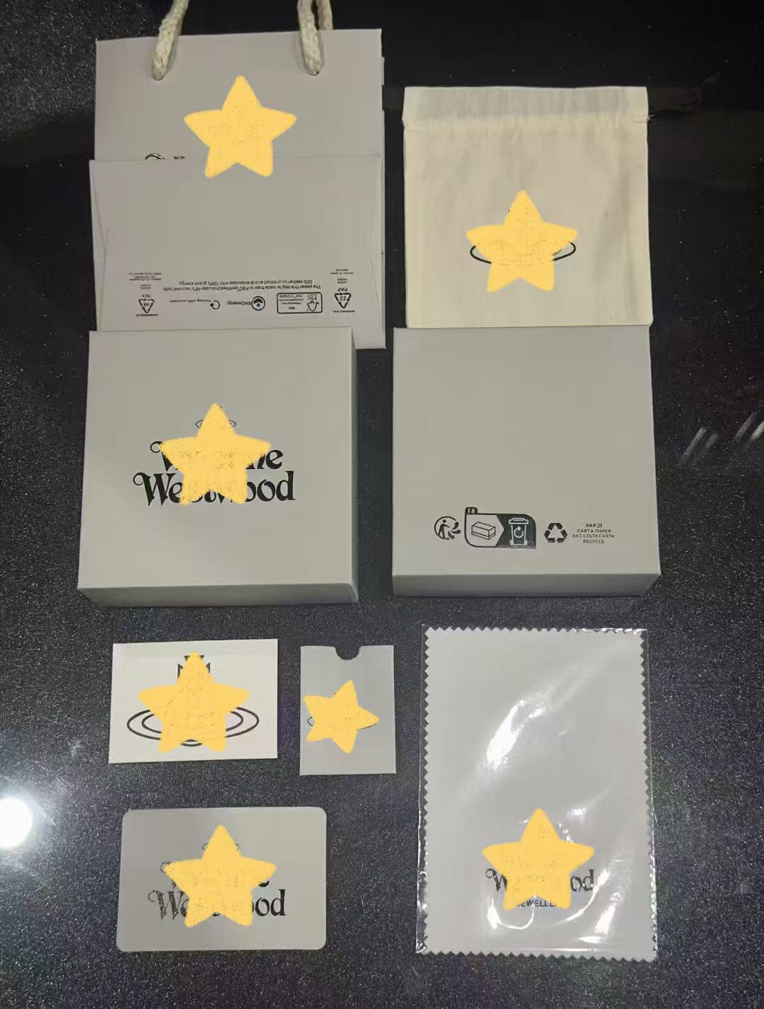 カウンターの梱包箱