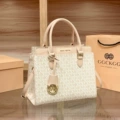 Ivk off-white-ordinary packaging 27*13.5*21.5