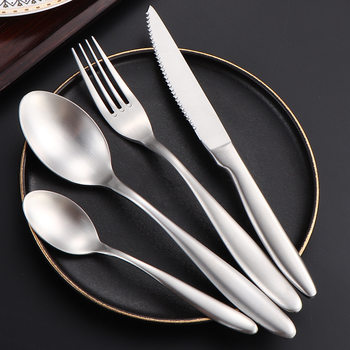 304 Stainless Steel German Western Tableware Sand Steak Knife, Fork and Spoon Hotel Restaurant Household Serrated Steak Knife suit