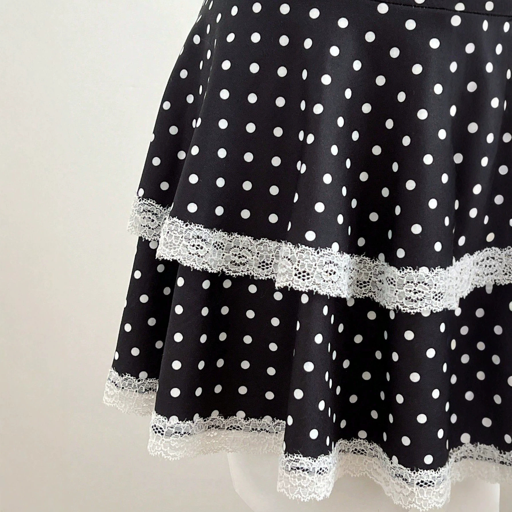 Lace Trim Polka Dot A Line Dress Adjustable Spaghetti Straps Waist Cinching Elegant Style Perfect for Summer Events
