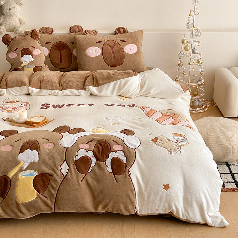 2025 New Cute and Full of Happiness, Stylish Stereo Heavy-Duty Milk Velvet Series Four-Piece Set Comes with the Same Pillow