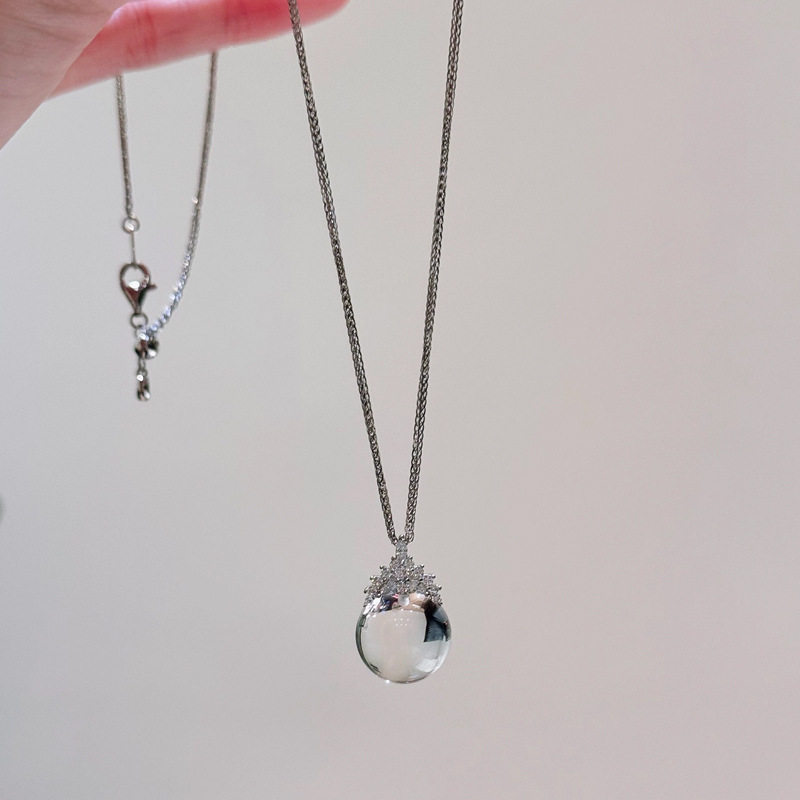 Ice and Snow Queen Crown White Crystal Pendant Necklace Accessories Women's Clavicle Chain Light Luxury Niche High-End Necklace Jewelry