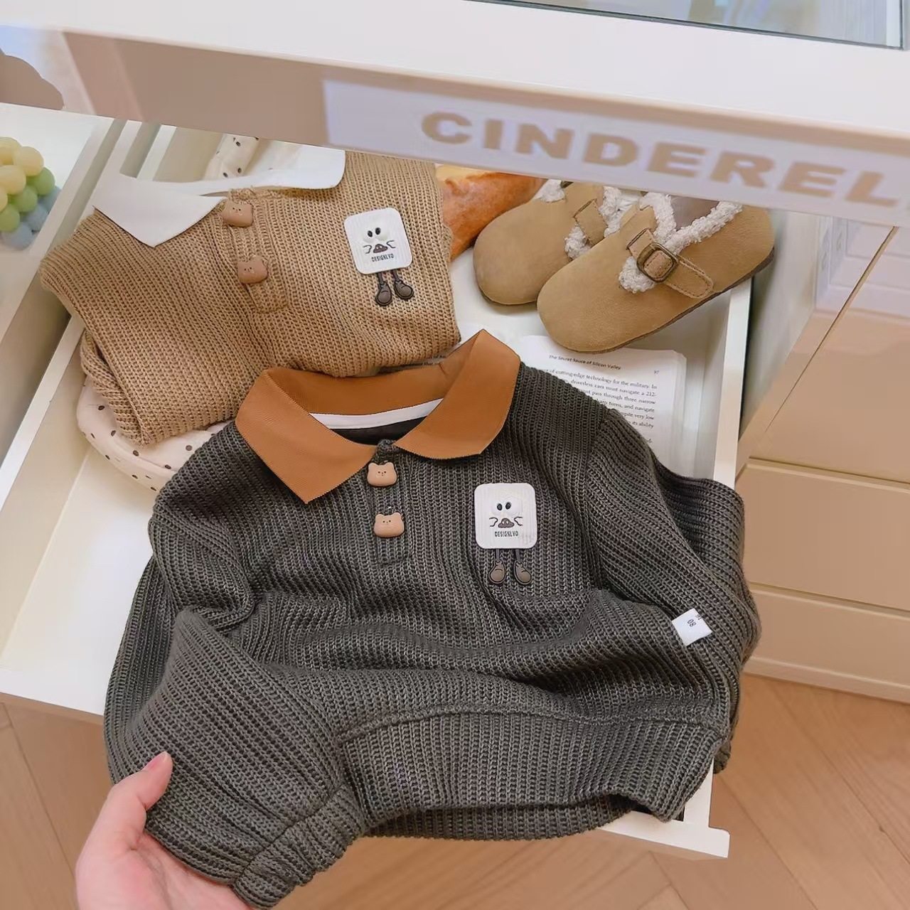 Spring & Autumn Boys & Girls Knitted Embroidered V-Neck Hoodie, Viral Trendy Korean Style Long-Sleeve Top