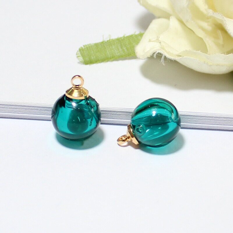 マラカイトグリーンエッセンシャルオイルビーズ+ゴールドキャップ