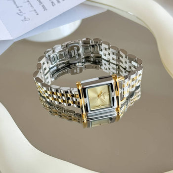 Explosions New Fragrant Home Spring Original Single Design Square Dial Square Mirror Imported Movement Life Waterproof Watch