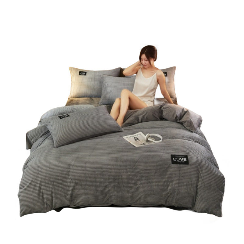Winter milk velvet four-piece coral velvet bed sheet quilt cover flannel quilt cover fleece-lined bedding three-piece set can be sent on behalf