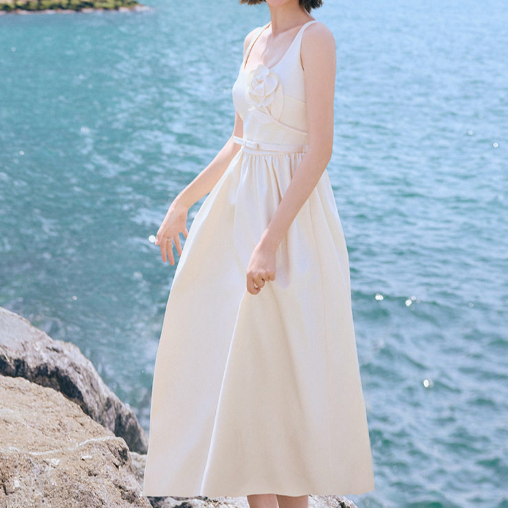 Đầm maxi nữ thắt eo cổ tròn không tay họa tiết hoa — Trường An
