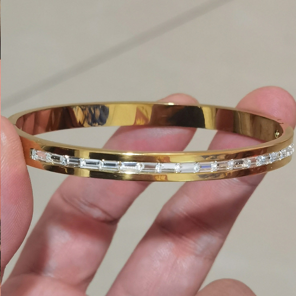 欧美热卖时尚不锈钢金色手镯不易褪色18K不锈钢首饰gold bangles