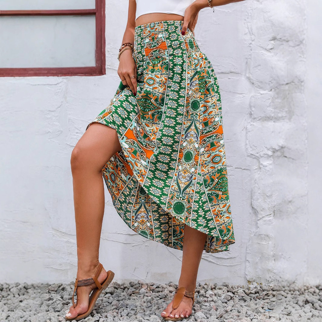 Vintage Floral Asymmetrical Midi Skirt Lightweight Flowing Design Perfect for Spring Summer Occasions Wholesale