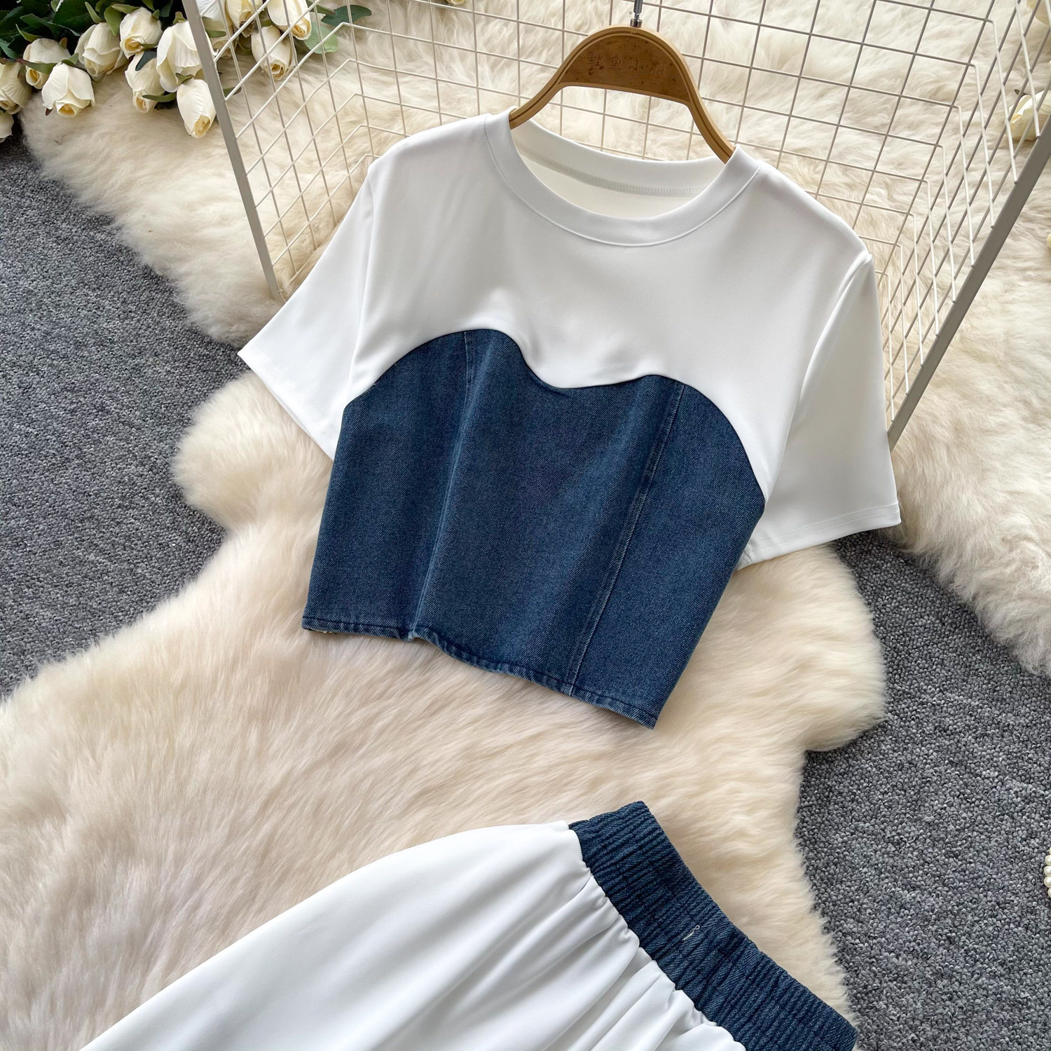 Womens Summer Slim Fit Vest and High Waisted Wide Leg Pants Set Korean Style Elegant Comfortable Fabric Office Wear