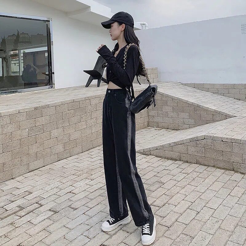 Womens High Waisted Loose Fit Denim Jeans Spring Korean Style Flattering Wide Leg Design Casual Everyday Wear