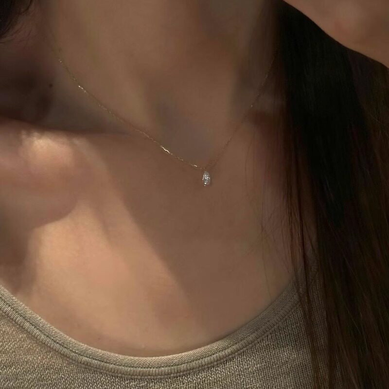Minimalist Style Light Luxury Extremely Fine Water Drops Flash Diamond Chain Pendant Necklace Women's Autumn and Winter New Commuting Clavicle Chain