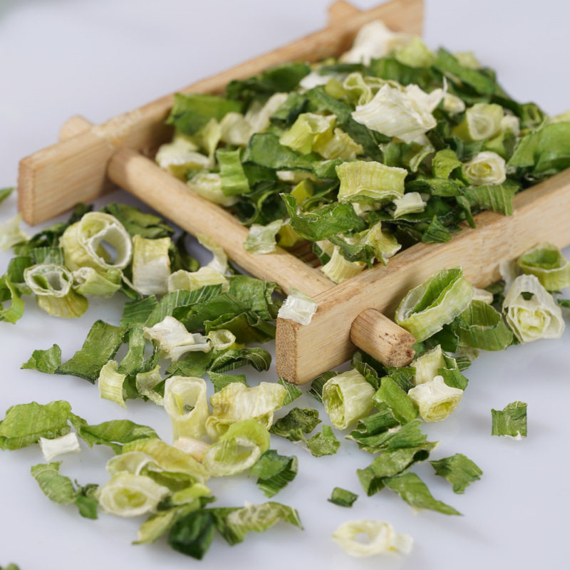 Dehydrated Chive Rings, Dehydrated Vegetable Baked Chives, Dried Chive Slices, Chive Instant Noodles, 5*5mm Raw Materials Wholesale