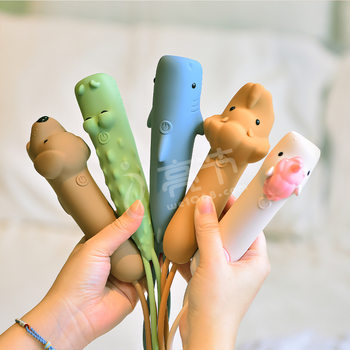 Children's Cartoon Flashlight Animal Handheld USB Rechargeable Lighting Lamp with Night Lanyard Anti-Slip Silicone Led Handheld Light