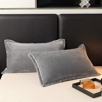 Three Squirrels Thickened Double-Sided Milk Velvet Pillowcase Crystal Velvet Pillowcase Warm Pillowcase