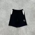 076 shorts/black and white