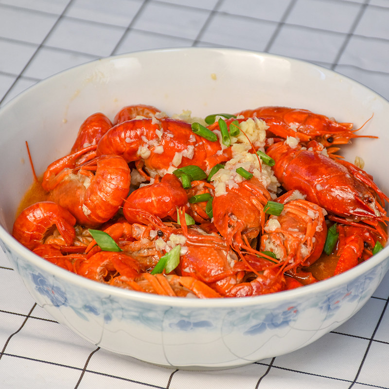 Spicy Crayfish Ready-To-Eat Cooked Food Qianjiang Garlic Crayfish Shrimp Tail Late Night Snack Takeaway Food Stall Order