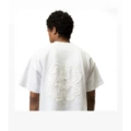White t-shirt