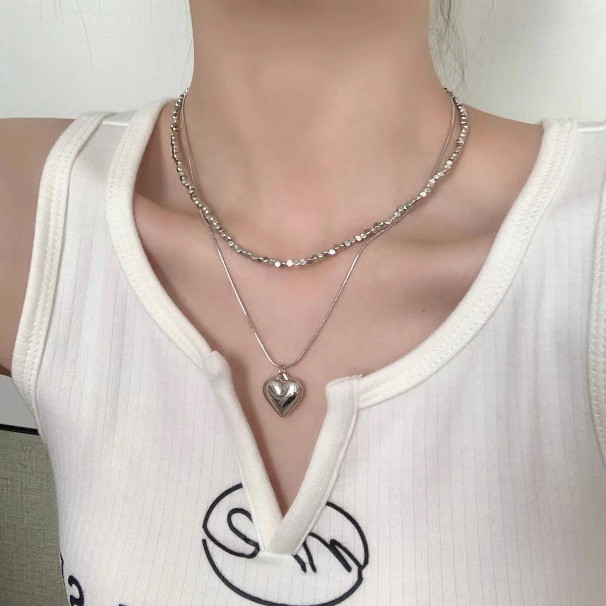 Simple Silver Small Square Double-Layer Love Necklace Women's ins Short Heart-Shaped Pendant Niche Design Clavicle Chain