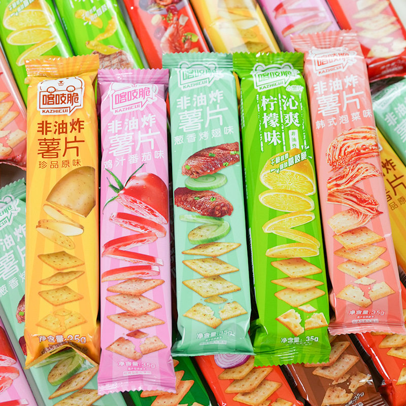 Qiaqia Kazak Crispy Potato Chips 35g Multi-Taste Cha Crunch Crispy Puffed Leisure Snacks Whole Case Wholesale