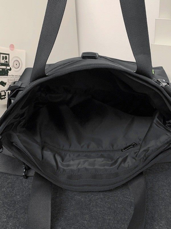 2025 New Style Tooling Men's Portable Briefcase Waterproof Large Capacity Handbag Men's Functional Bag Crossbody Bag