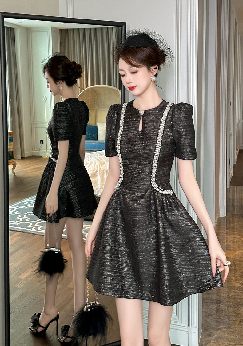 Đầm suông nữ midi cổ tròn tay bồng phong cách Chanel — [Đen], [Champagne] chi tiết 17
