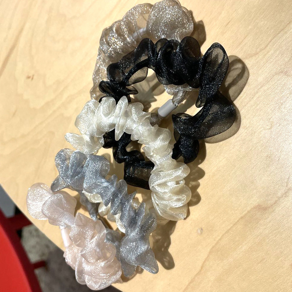 Organia yarn handmade small intestinal circle diy simple high elastic hair ornaments homemade temperament women do not hurt hair meatballs head hair ring