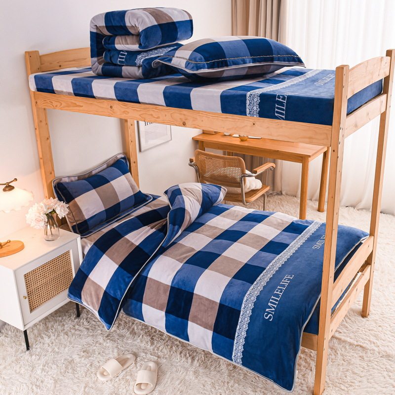 Wholesale Winter Thickened Milk Velvet Three-Piece Dormitory Bunk Bed Double-Sided Milk Velvet Quilt Cover for Student Dormitories