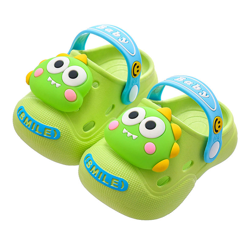 Children's Croc Shoes Summer Girls Indoor Non-Slip Cartoon Boys' Middle and Large Children's Baby Sandals Wear Beach Sandals