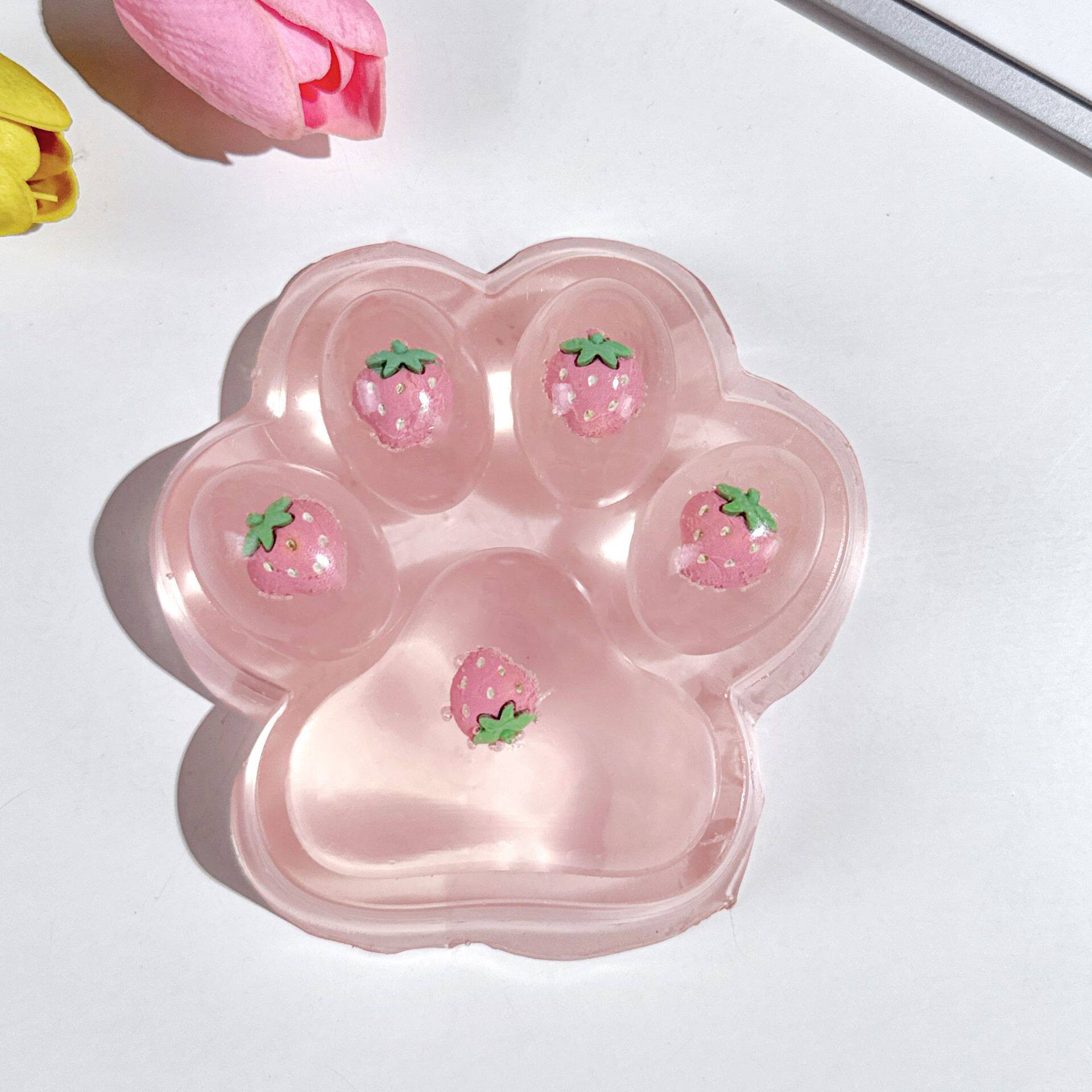 いちご猫の爪 大【228g】